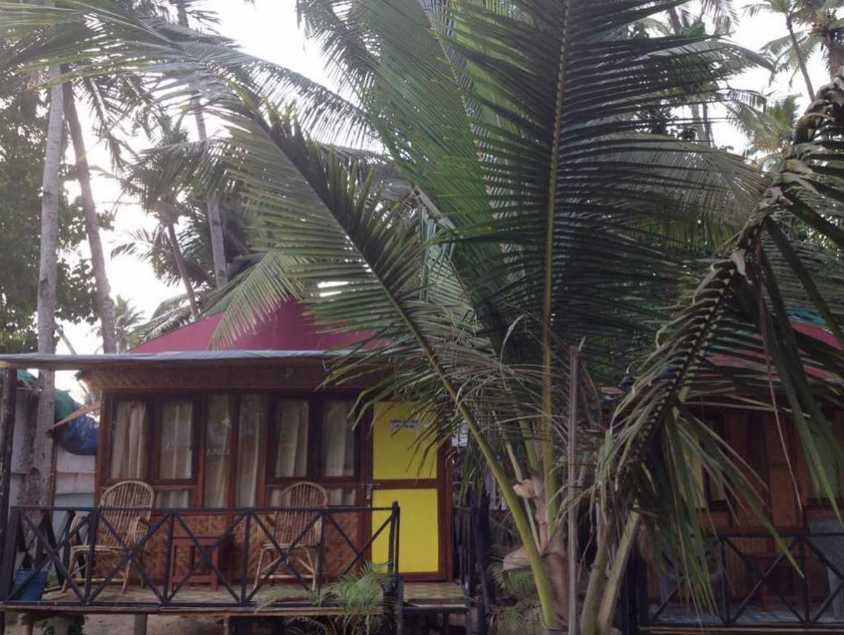 Over The Moon Beach Resorts Palolem Exteriér fotografie